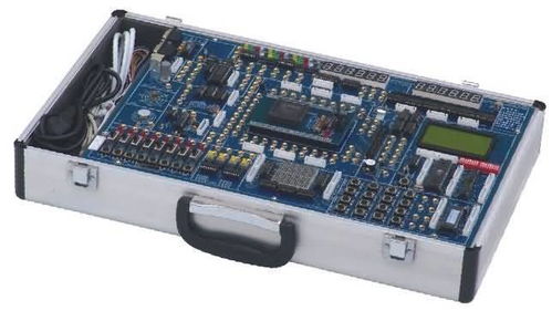 EDA實(shí)驗(yàn)開發(fā)系統(tǒng) 教學(xué)實(shí)驗(yàn)室設(shè)備與計(jì)算機(jī)軟硬件及周邊設(shè)備開發(fā)的整合應(yīng)用